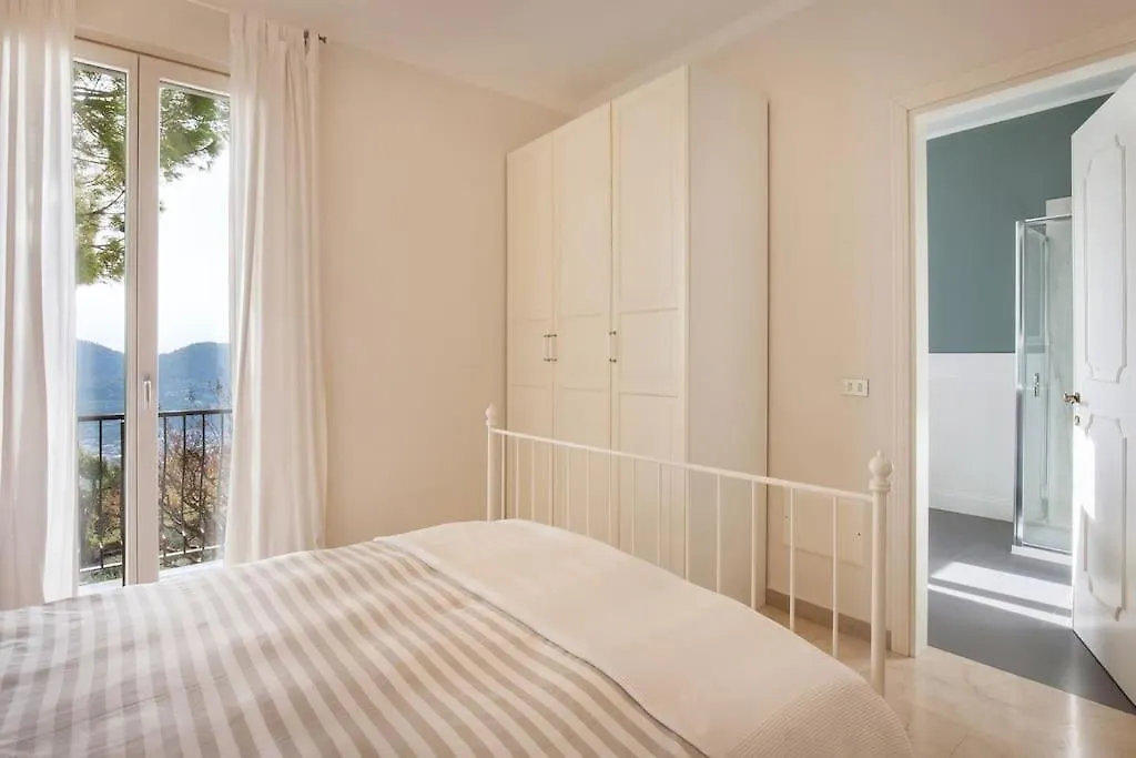 Villa Rosa Del Garda Golf And Bike 0*, Garda (Verona)