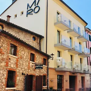 3* Otel Miro'