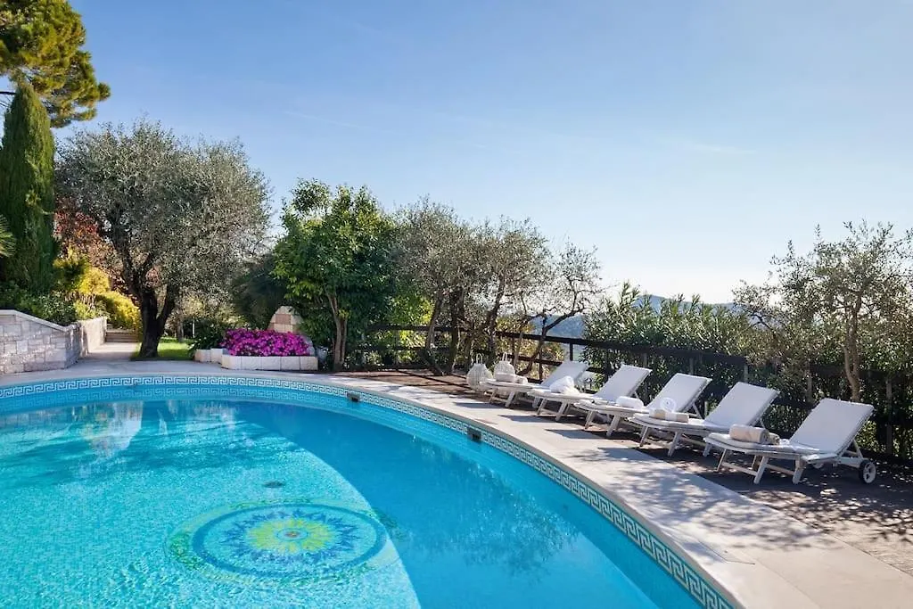 Villa Rosa Del Garda Golf And Bike