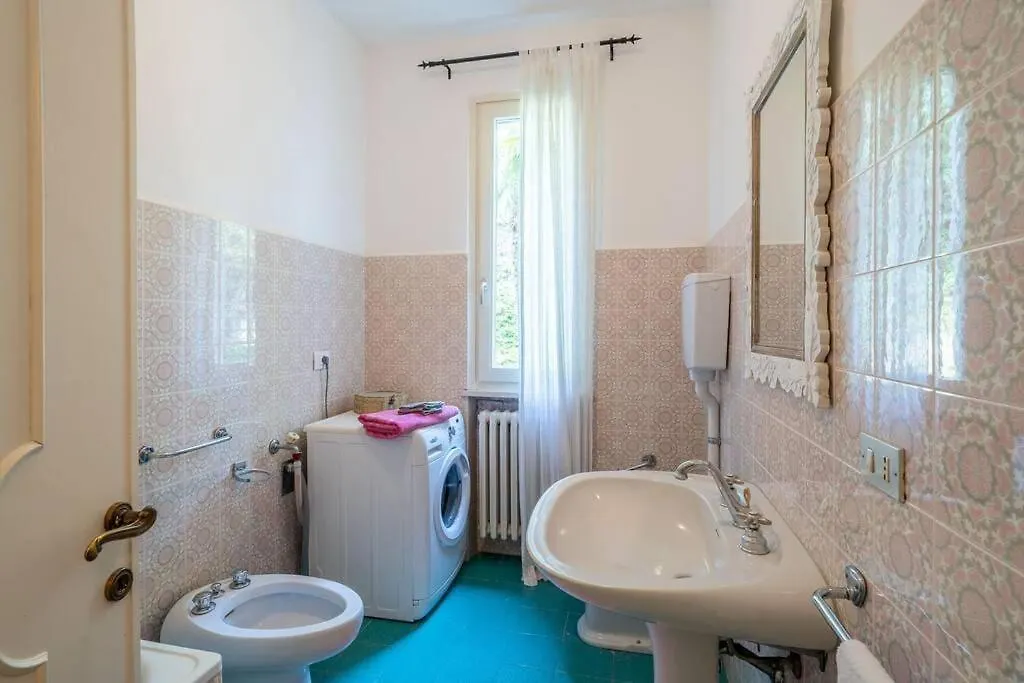 Villa Rosa Del Garda Golf And Bike 0*, Garda (Verona) Italy