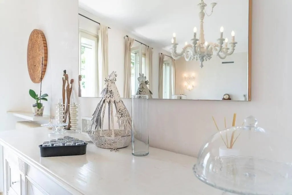 Villa Rosa Del Garda Golf And Bike 0*, Garda (Verona)