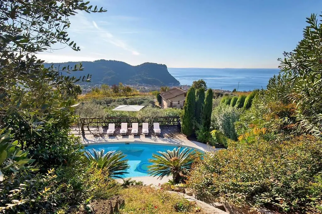 Villa Rosa Del Garda Golf And Bike Italy